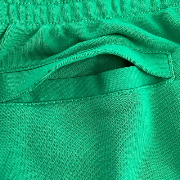 Air Jordan DNA Sport Fleece Shorts Green Black - Picture 6 of 10